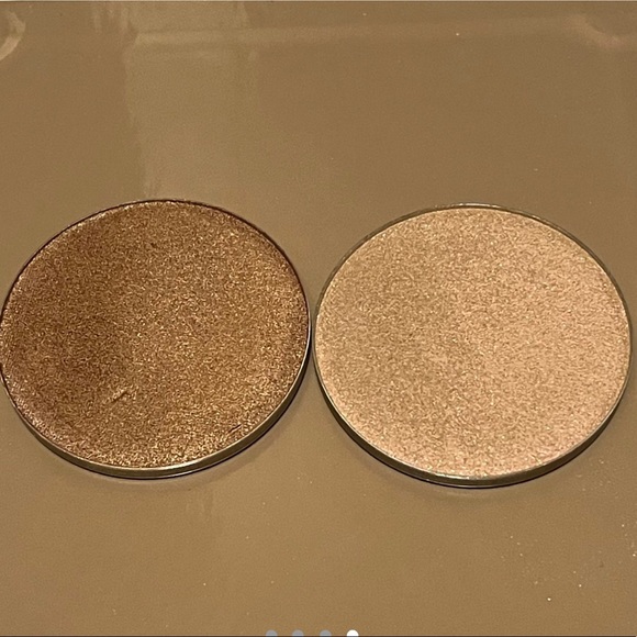 Two Anastasia Beverly Hills Highlighters in Gumdrop and Bronze + Bonus Palette - Picture 2 of 4